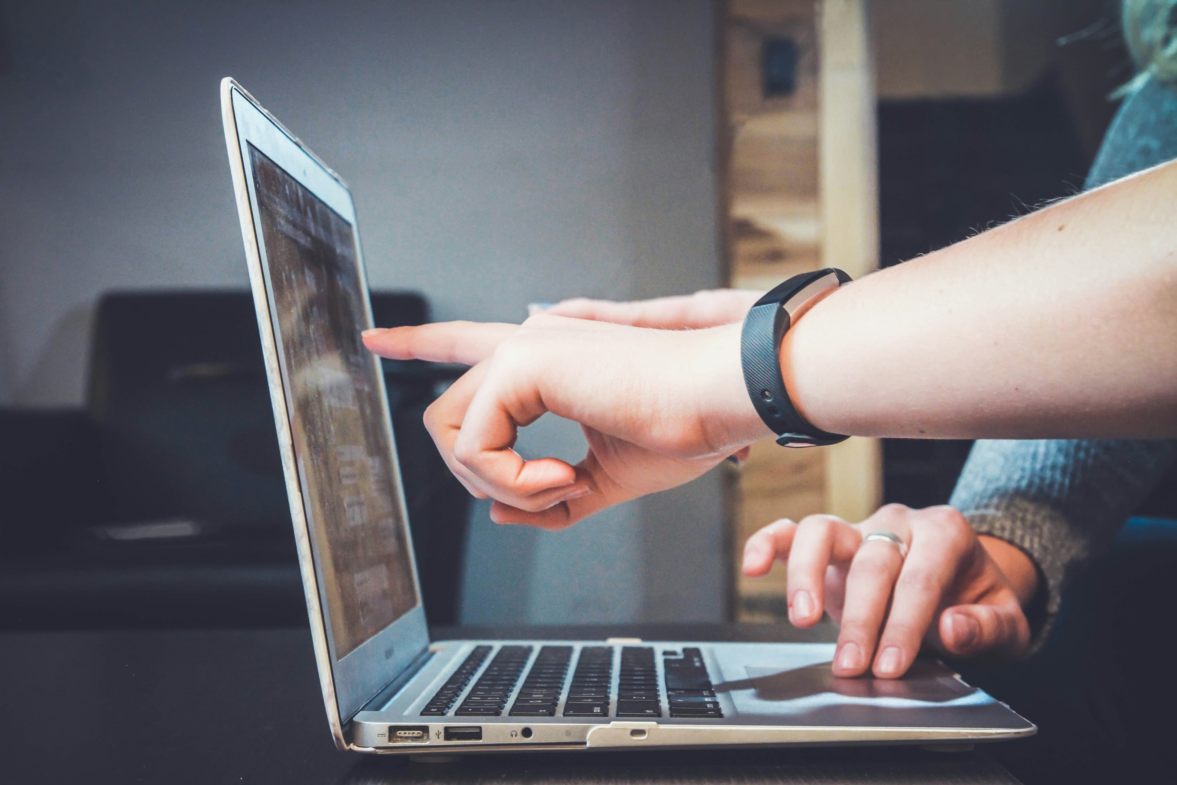 Why Most People Fail Online Even After Working Hard